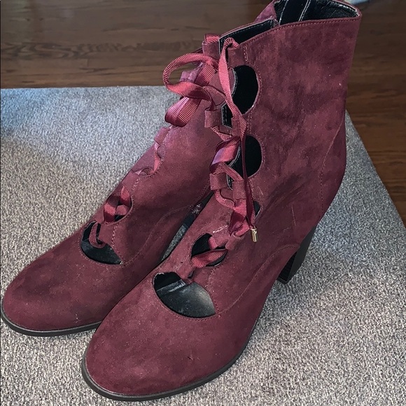 Women’s high heels - Picture 1 of 1